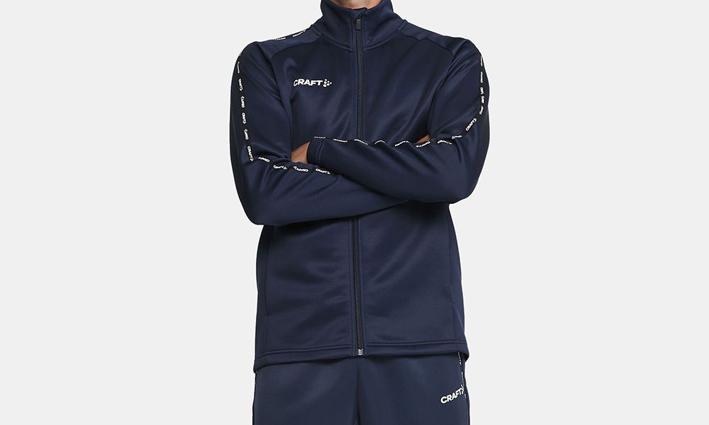 All sports clothing – training, match & team gear