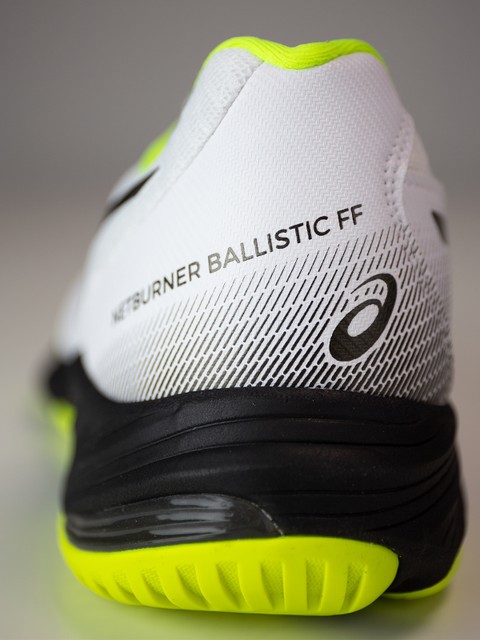 Asics Innebandysko Netburner Ballistic FF 3