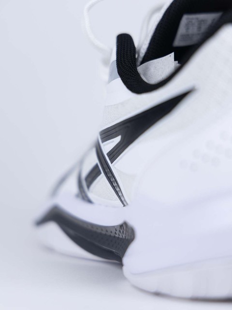 Asics Inomhussko Gel-Tactic 13 M (25/26)