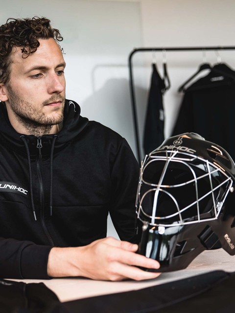 Unihoc Hjälm ALPHA PRIME EVOLAB