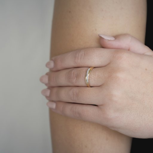 Timanttisormus 0,05ct keltakulta