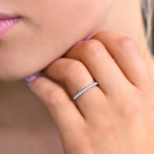 Princess Isabella timanttisormus 0,15ct valkokulta