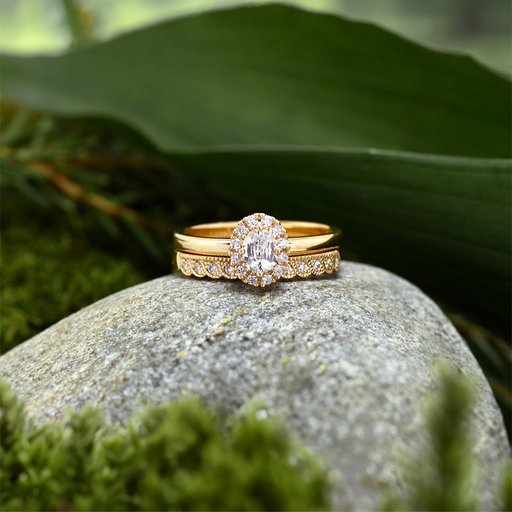 Princess Amelie timanttisormus yht. 0,11ct keltakulta