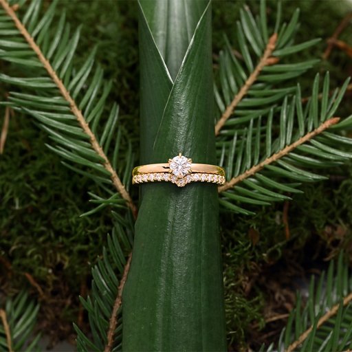 Princess Isabella timanttisormus yht. 0,15ct keltakulta