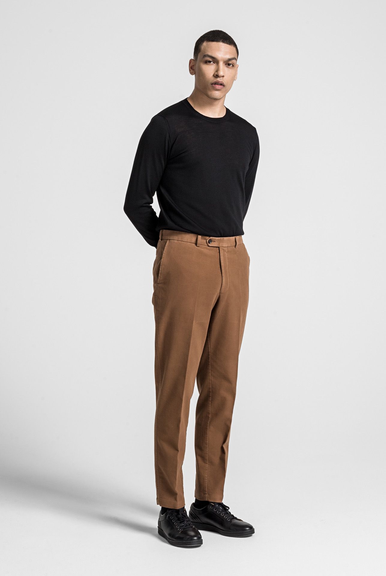 Buy Duran moleskin trousers Brown 