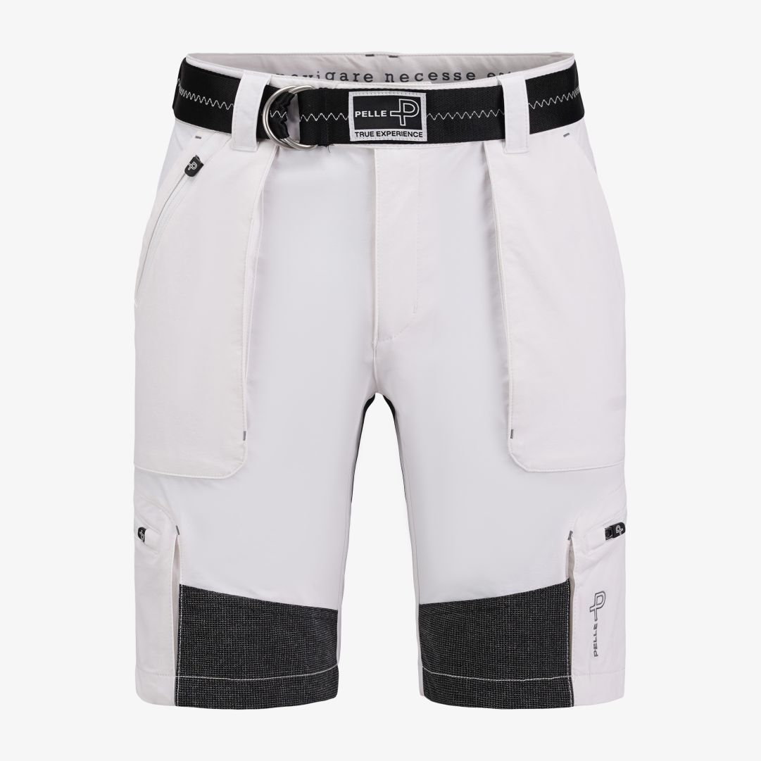 1200 Shorts, White 1200 Shorts är riktiga trotjänare i garderoben och är normala i passformen