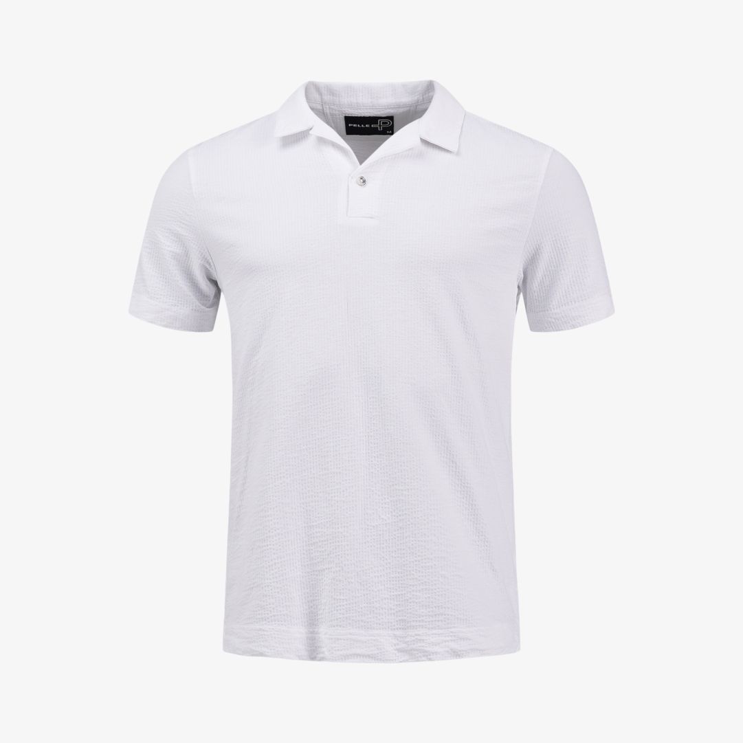 Dock camp collar shirt, White Det här är pikétröjan du vill använda varje dag i sommar! Den strukturerade bommulskvalitén ger en mjuk och lätt känsla