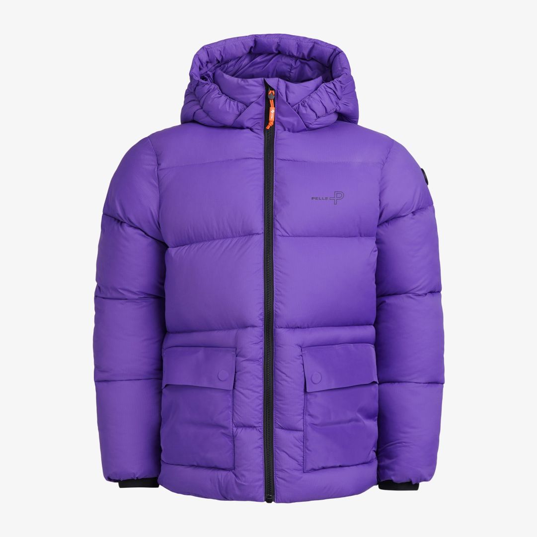 JR Molle Jacket, Wakanda Vinterjacka för juniorer tillverkad i 100% återvunnen polyester med bollfiberstoppning av Sorona® och återvunnen polyester JR Molle Jacket, Wakanda Vinterjacka för juniorer tillverkad i 100% återvunnen polyester med bollfiberstoppning av Sorona® och återvunnen polyester
