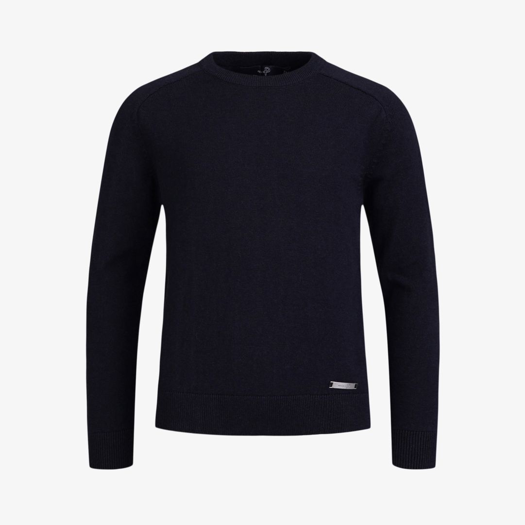 JR Tiller Sweater, Dk Navy Blue Denna juniortröja är tillverkad i en blandning av 92% ekologisk bomull och 8% kashmir, och har en normal passform