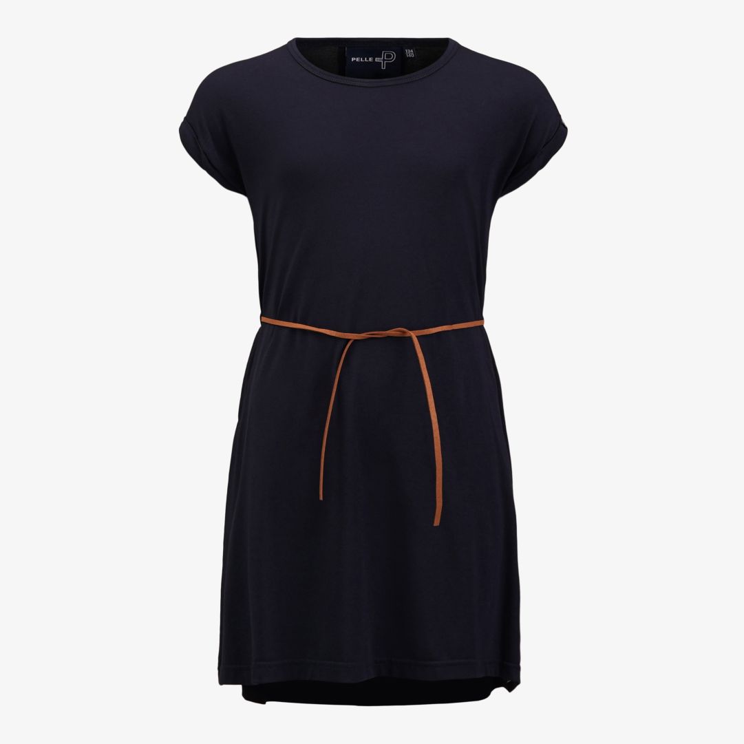 JRG Napo Dress, Dk Navy Blue Mjuk, mjukare, Napo Dress! Knälåg klänning med kort ärm och plisserat veck baktill