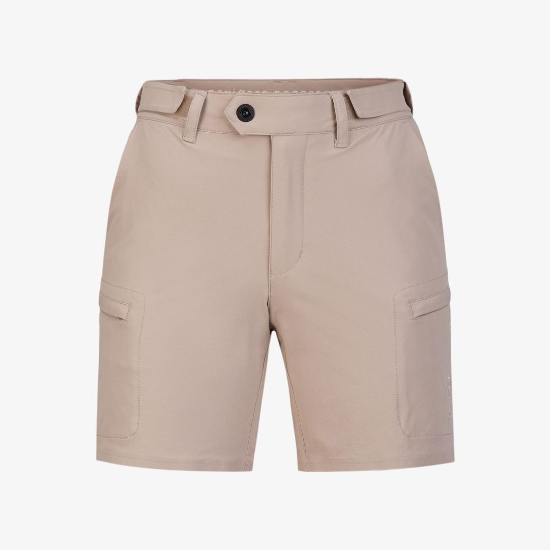 W 1200 Active Shorts, Tumbled Stone Sköna och följsamma shorts för en aktiv livsstil i vattenresistent och snabbtorkande stretchtyg