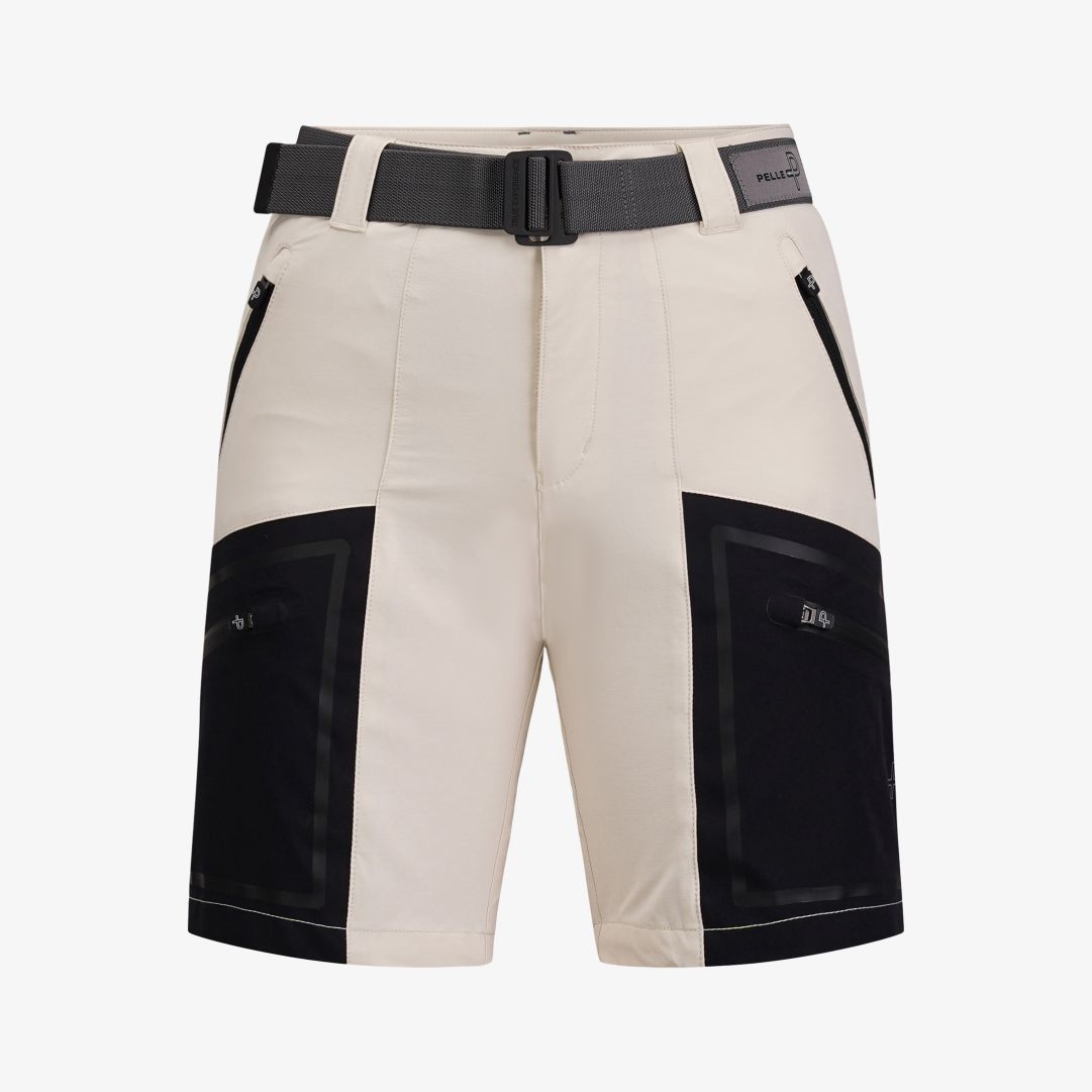 W 1300 shorts, Morocco Sand Vattenavvisande och snabbtorkande som är förstärkta med slitstark XYRPLEX™ - våra 1300 Shorts är kompatibla med de flesta