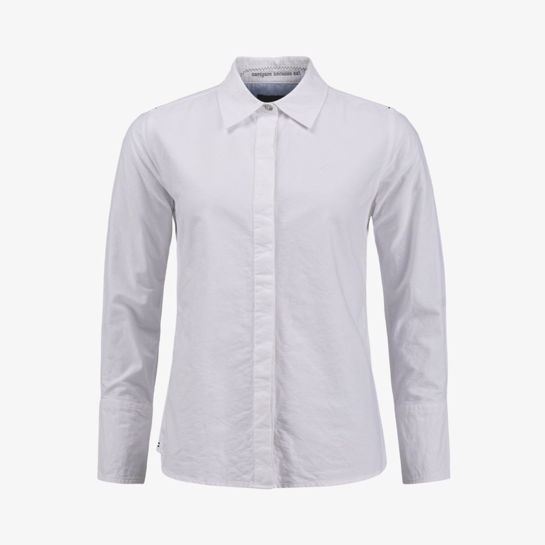 W Crew Shirt, White En klassisk Oxfordskjorta i 100% mjuk bomull att bära vid regattamiddagen eller på stan