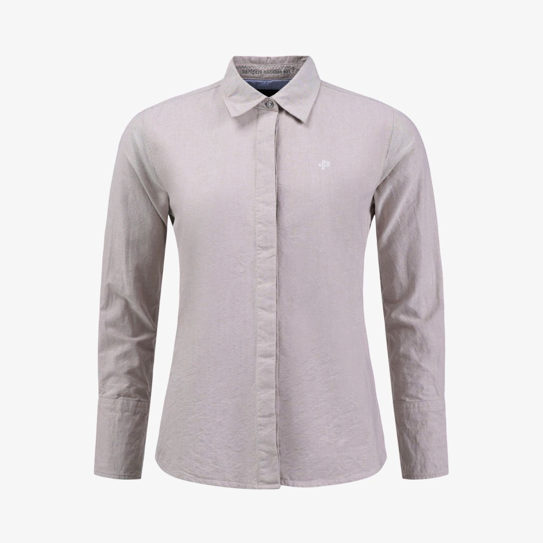 W Crew Shirt, Beige Oak mél. En klassisk Oxfordskjorta i 100% mjuk bomull att bära vid regattamiddagen eller på stan