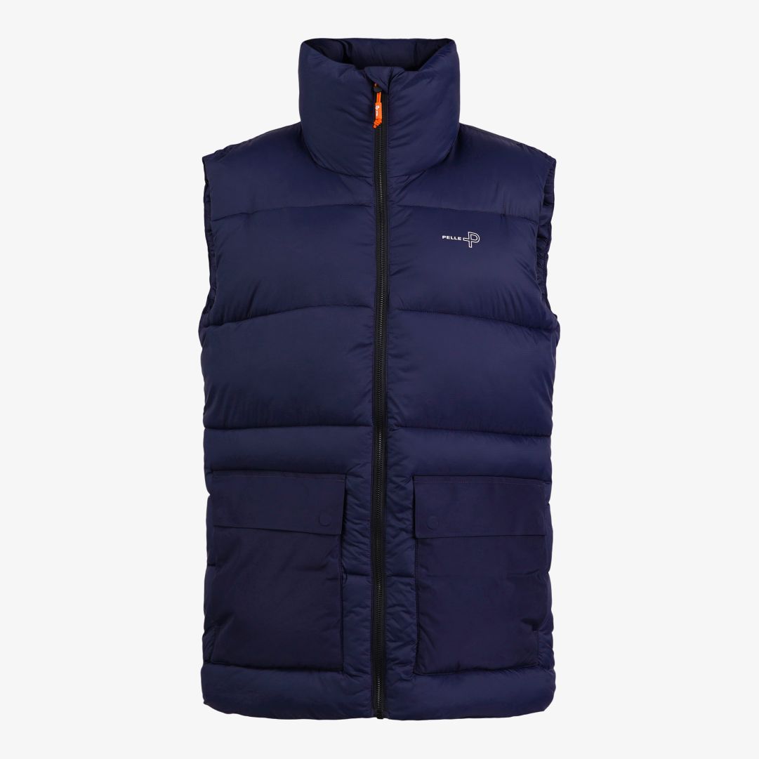 W Molle Vest, Navy Blue Denna väst är tillverkad i återvunnen polyester med bollfiberstoppning bestående av 30% Sorona® och 70% återvunnen polyester f