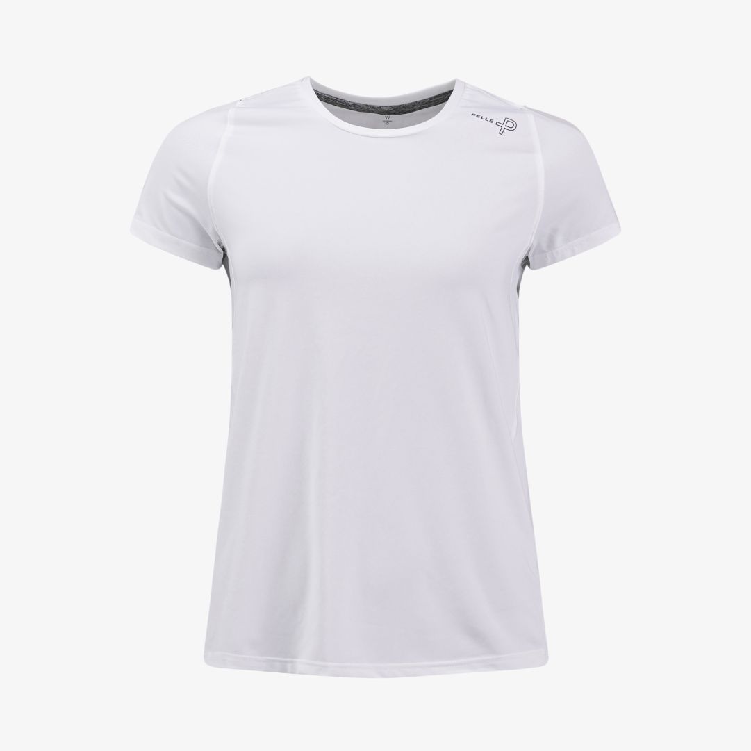 W Momentum Camber Tee, White När du ska prestera på banan måste du känna dig komfortabel