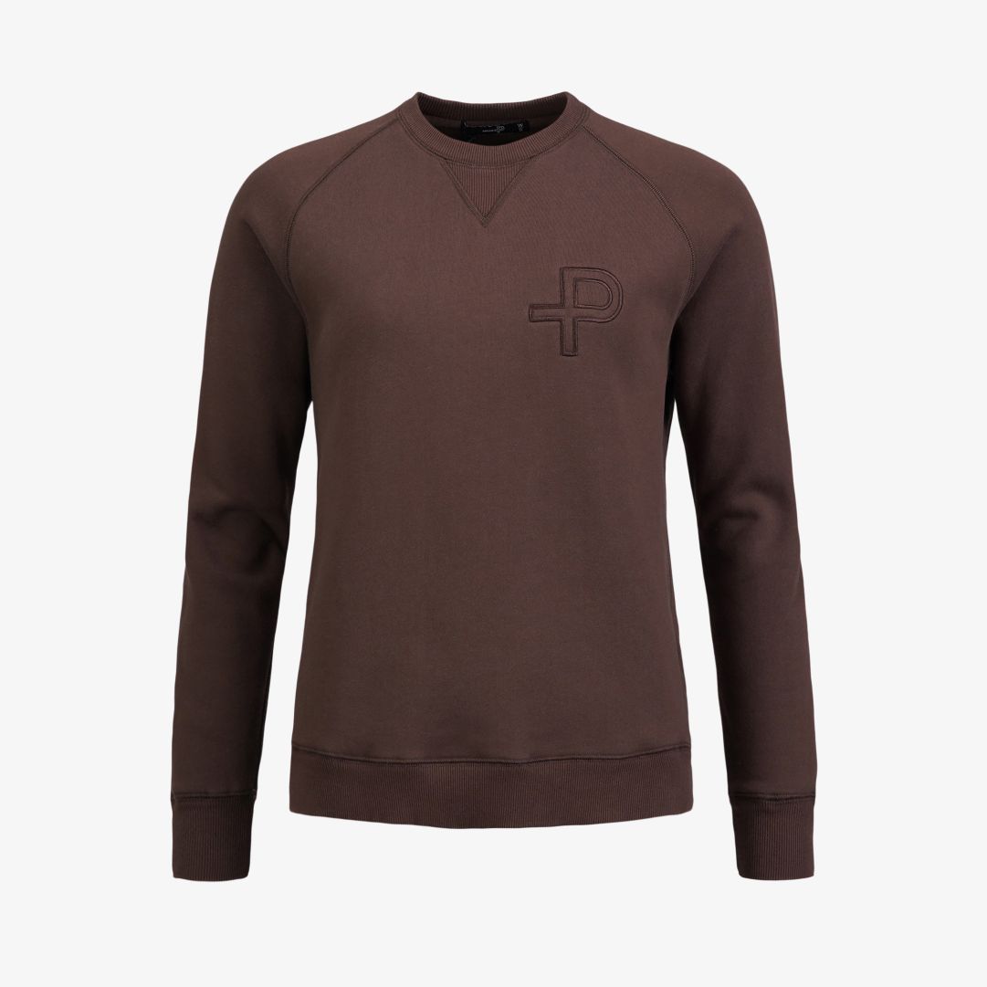 W P-sweatshirt, Carob Brown P-Sweatshirt är tillverkad i en mjuk bommullsblandning med borstad insida för en mjukare känsla