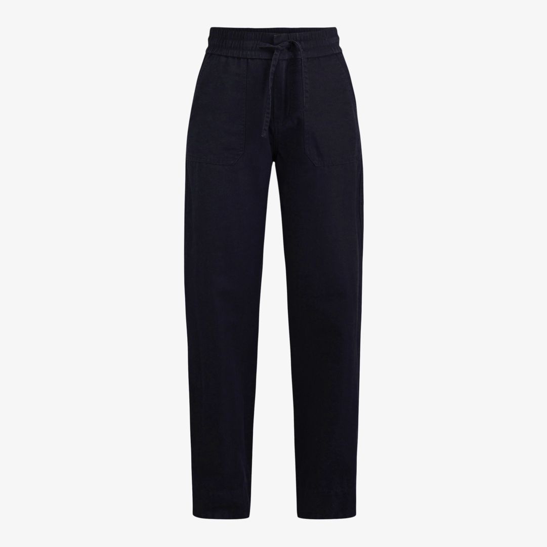 W Staple pants, Dk Navy Blue Vida och avslappnade byxor tillverkade i en luftig bomulls och linnemix
