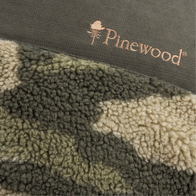 PINEWOOD® ESBO PILE CAMOU JAKTJACKA HERR 5603 PINEWOOD® ESBO PILE CAMOU JAKTJACKA HERR 5603