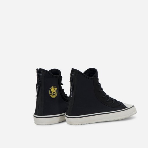 One Shoe One Shoe