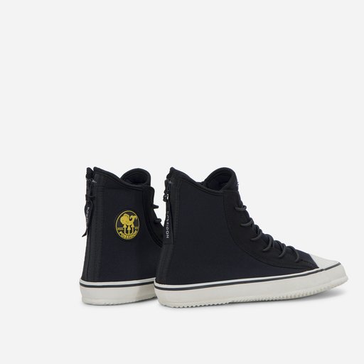 One Shoe One Shoe
