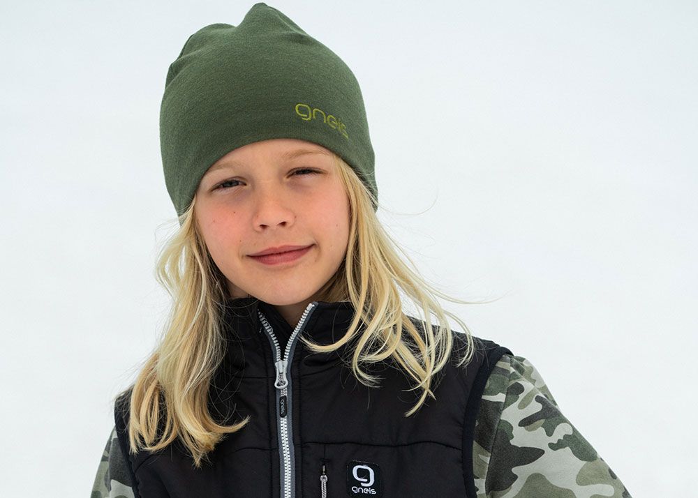 Cool kille i ullmössa och väst från Gneis