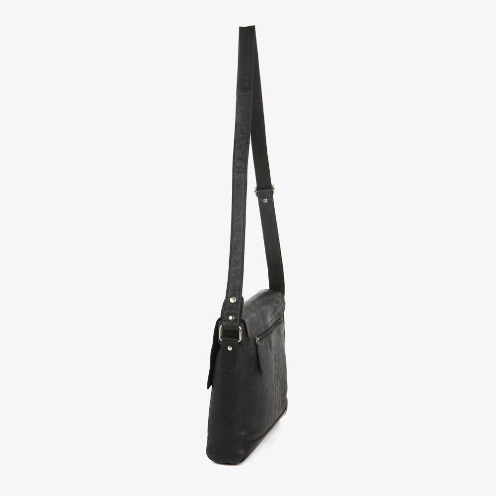 Pc- veske Flapbag Large skinn Pc- veske Flapbag Large skinn
