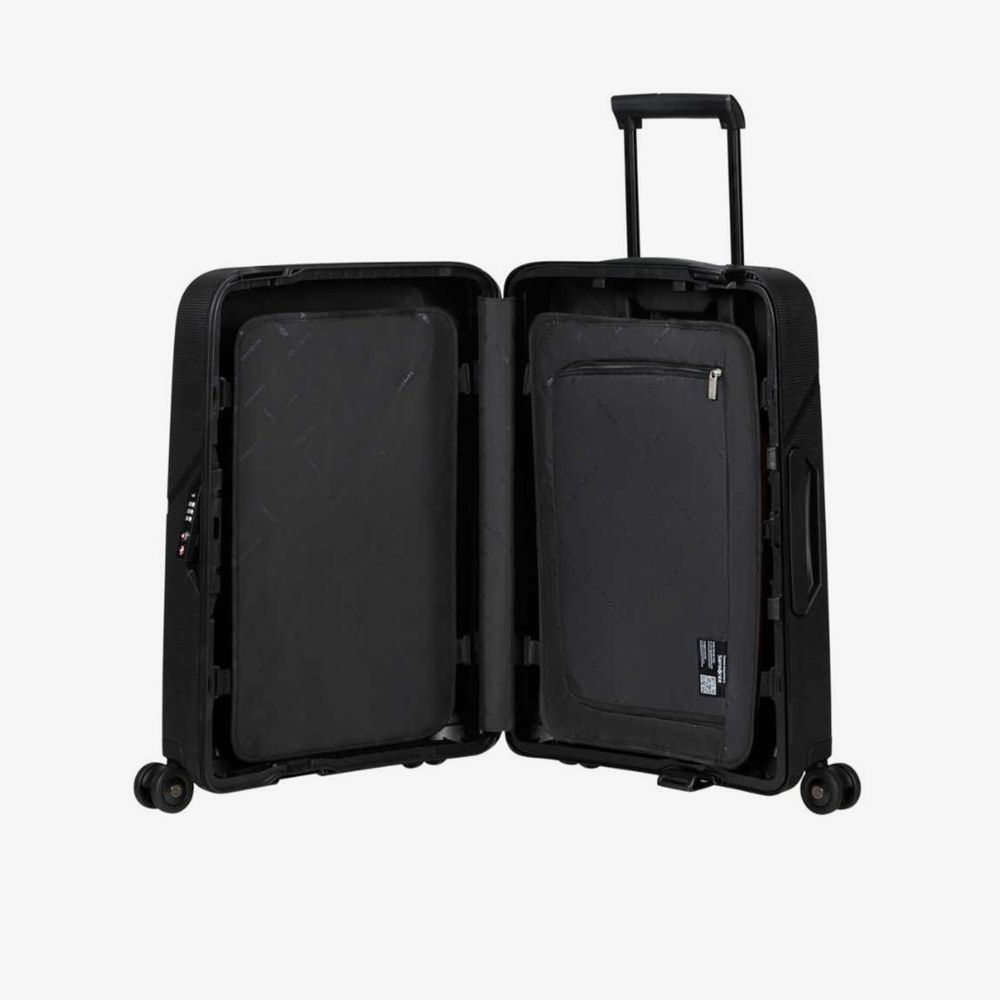 Magnum Eco Koffert 4 hjul 55 cm, 2,6 kilo Magnum Eco Koffert 4 hjul 55 cm, 2,6 kilo
