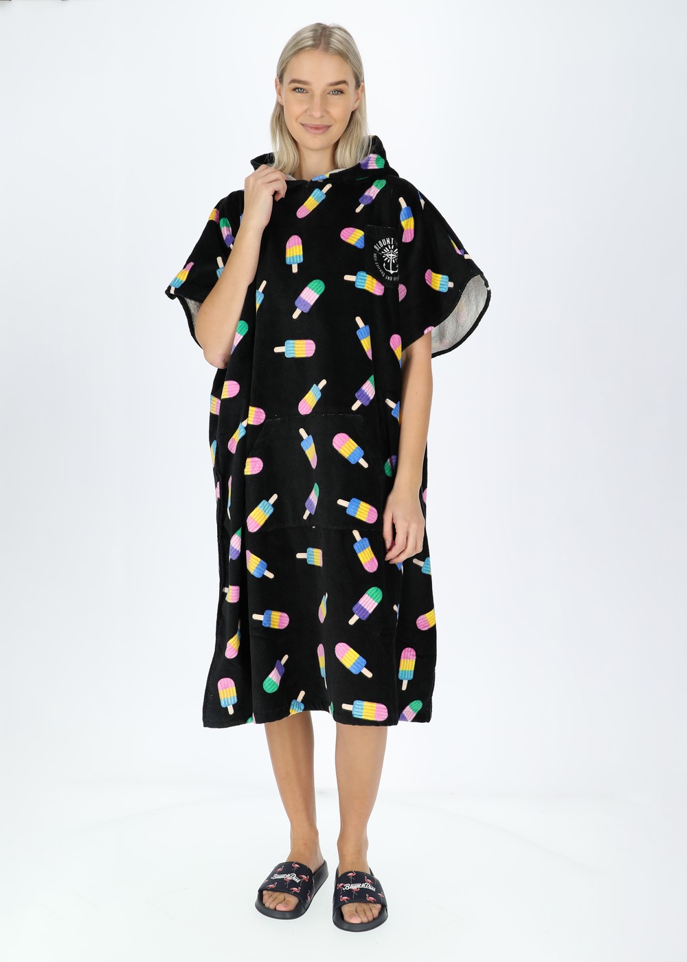 Tropical Beach Poncho, Black Ice Cream, Onesize,  Handdukar Tropical Beach Poncho, Black Ice Cream, Onesize,  Handdukar