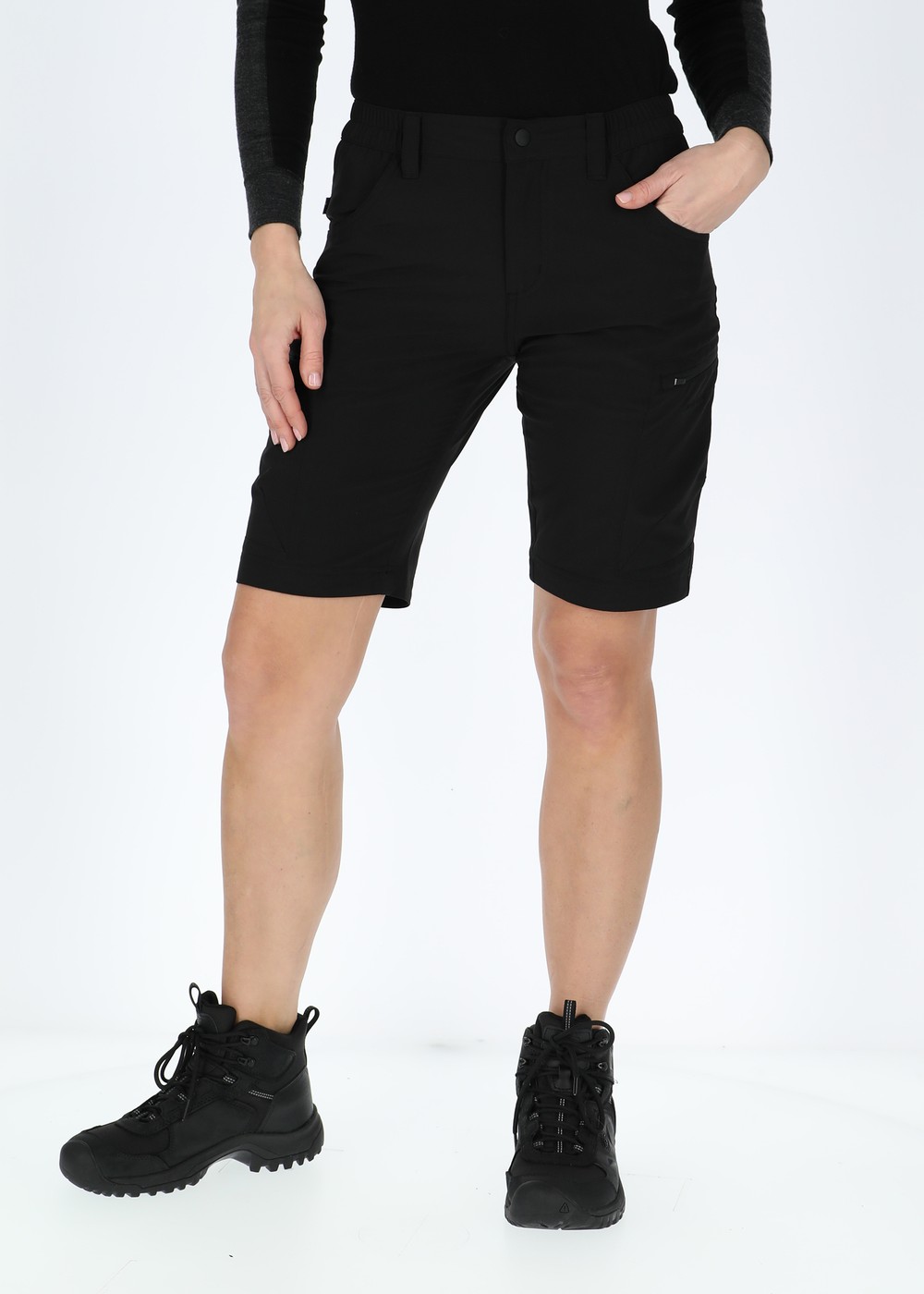 Glittertind Shorts W, Black/Black, 44,  Vandringsshorts