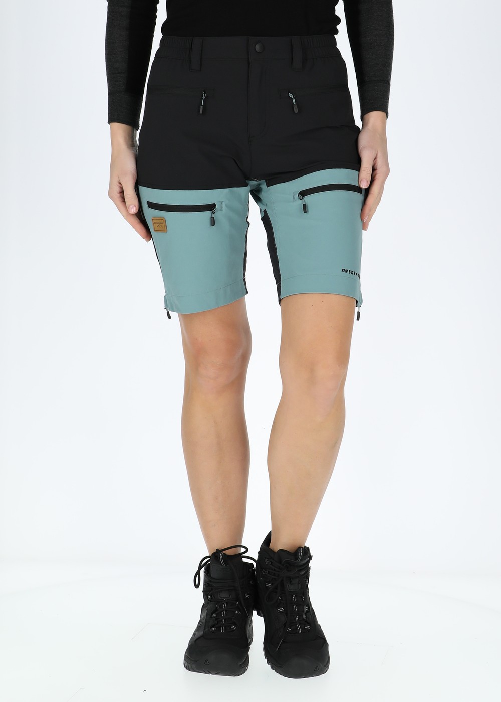 Lofoten Stretch Shorts W, Black/Seaweed Green, 44,  Shorts Lofoten Stretch Shorts W, Black/Seaweed Green, 44,  Shorts