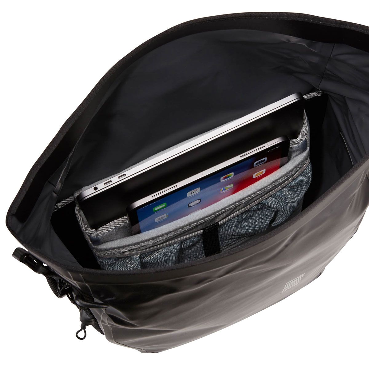 Thule Shield Pannier 17L