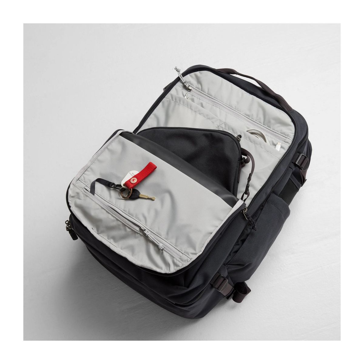 Färden Carry-On Pack