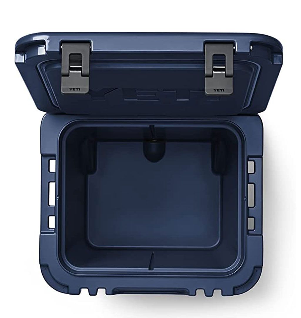Roadie 32 Weeled Coolbox Roadie 32 Weeled Coolbox