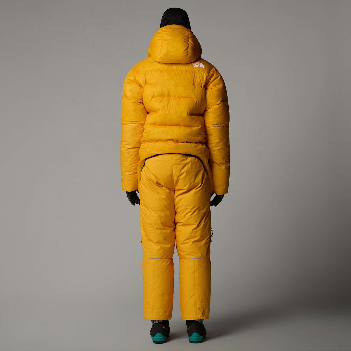 Himalayan Suit M Himalayan Suit M
